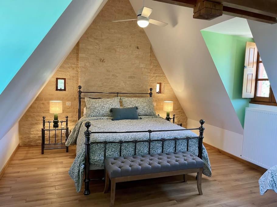 Charming 19Th Century Farmhouse With Pool Vitrac  Exterior foto